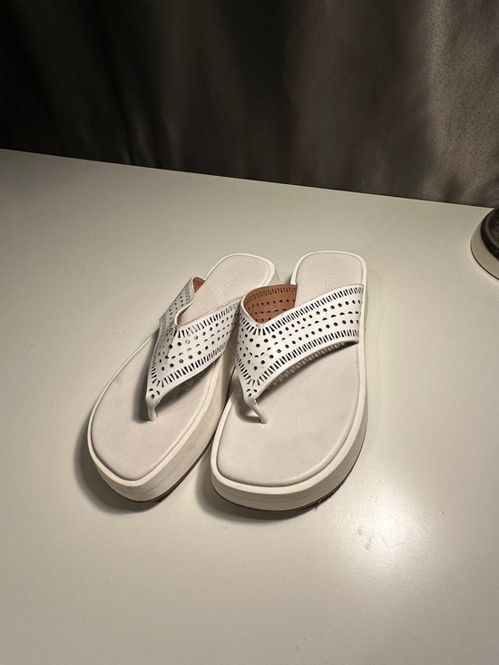 Alaia Shoes - Alaïa White Perforated Toe-Post Platform Sandals